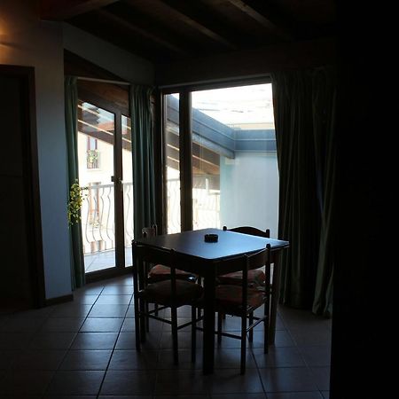 Apartament Casa Regina Desenzano del Garda Zewnętrze zdjęcie
