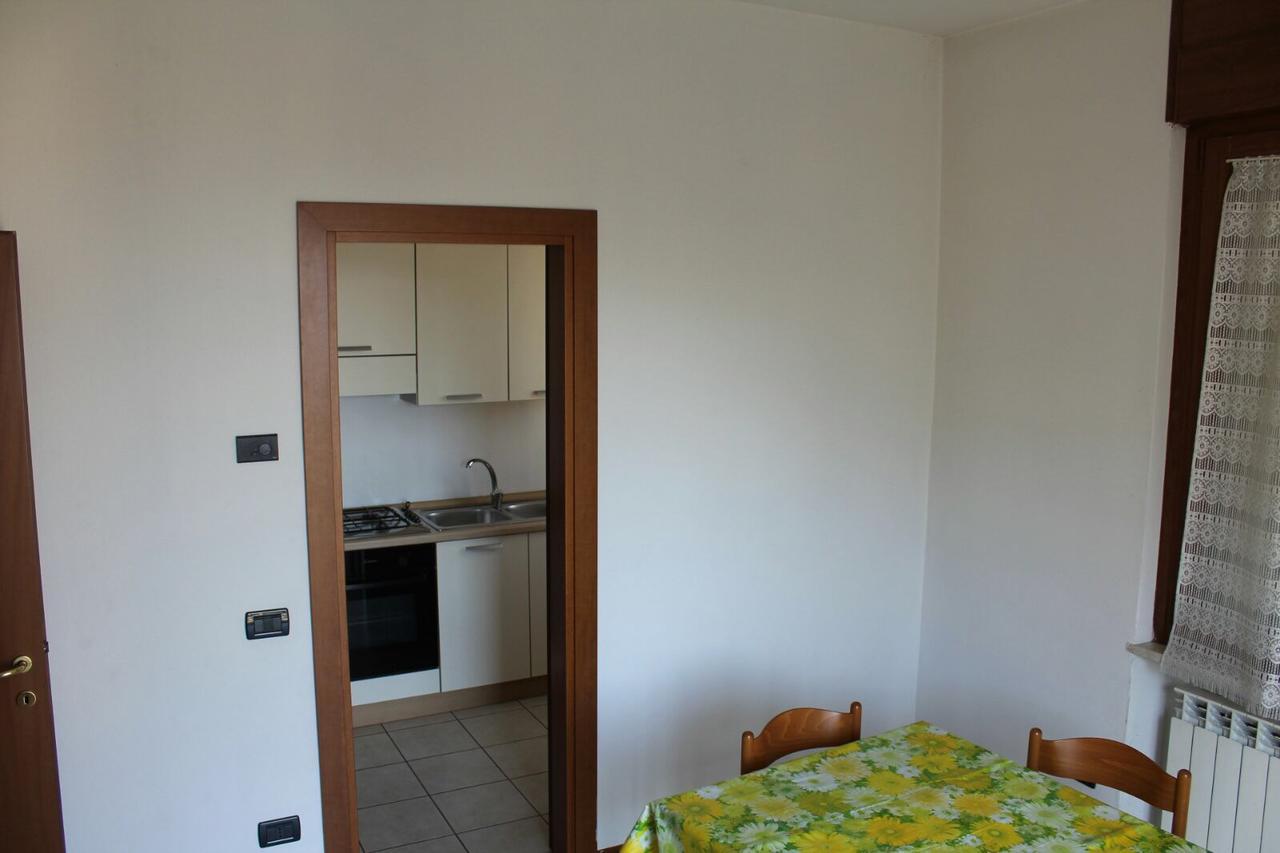Apartament Casa Regina Desenzano del Garda Zewnętrze zdjęcie